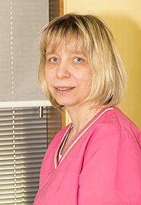 Schwester Jeannette, ausgebildete Krankenschwester Schwester Jeannette